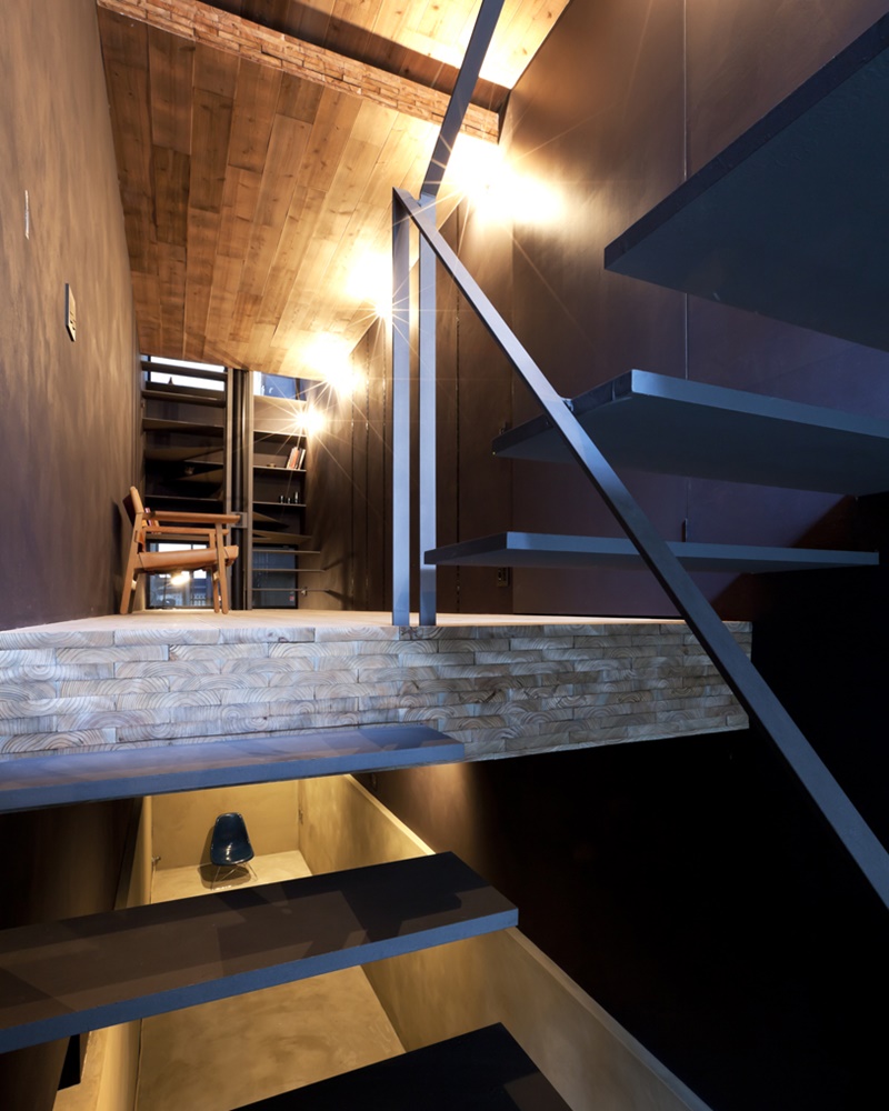 11.8m-house-tokyo-YUUA-architects-designboom-04