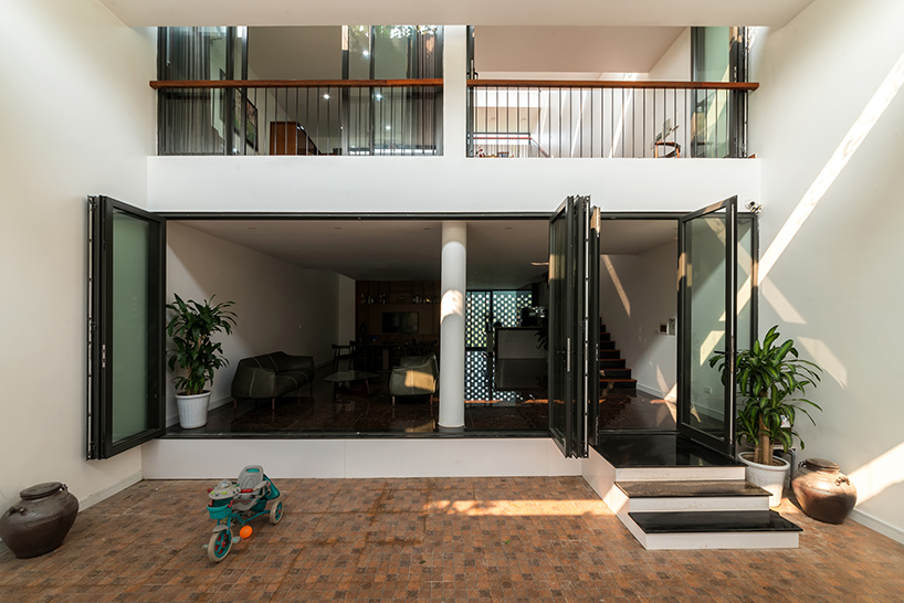 HP-architects-terraces-home-ha-tinh-city-vietnam-designboom-03