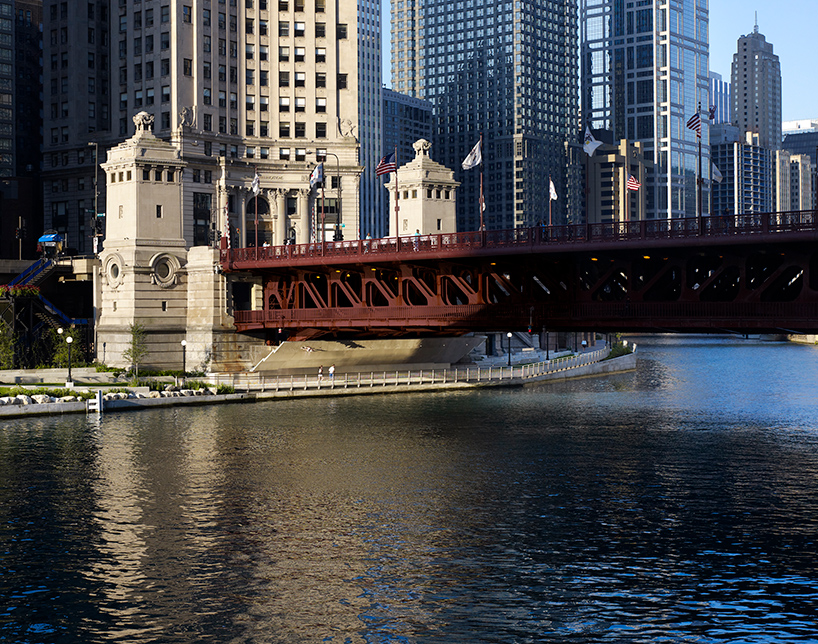 chicago-riverwalk-phase-3-ross-barney-architects-sasaki-associates-designboom-09